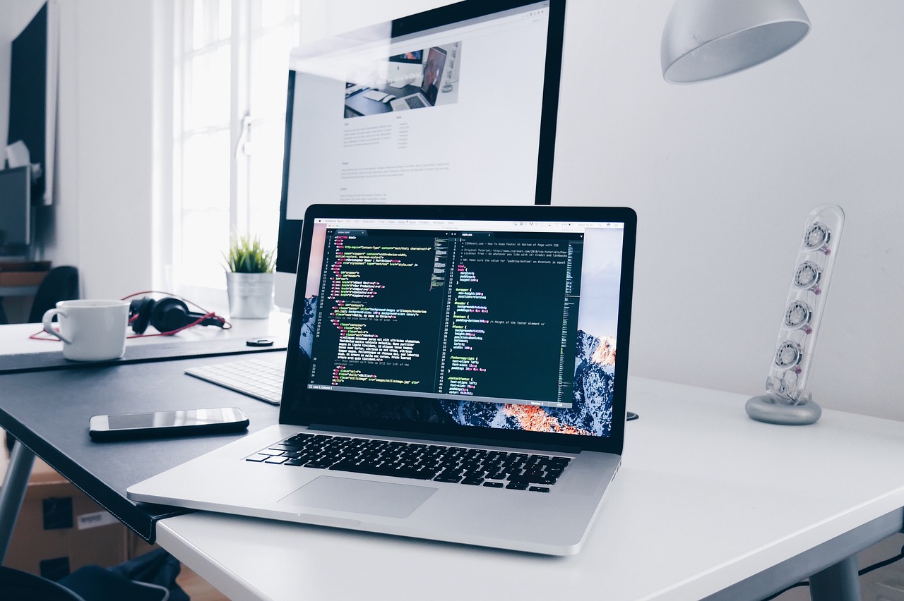 11 High Growth Application Software Stocks To Invest In Now